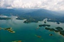 Lake Kenyir Resort Kuala Terengganu Ngoại thất bức ảnh
