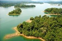 Lake Kenyir Resort Kuala Terengganu Ngoại thất bức ảnh